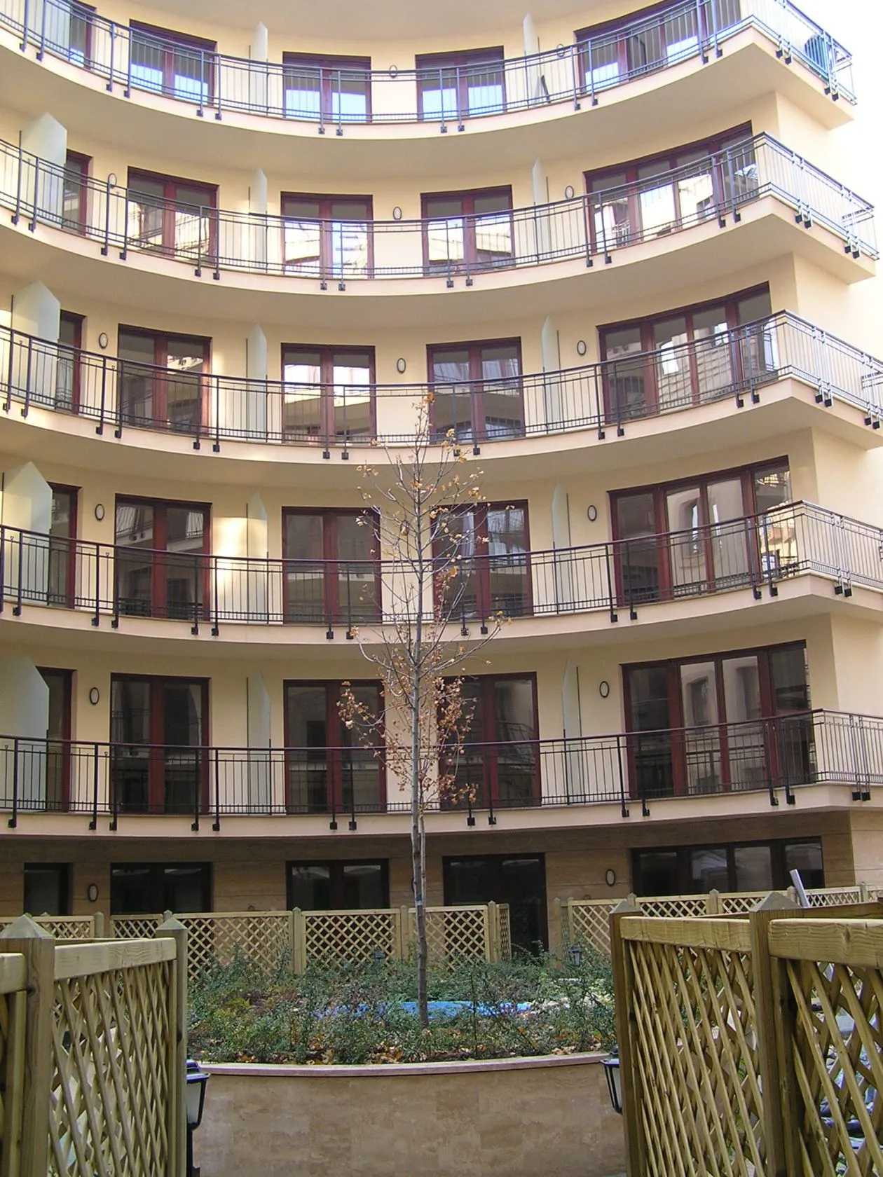 King Court