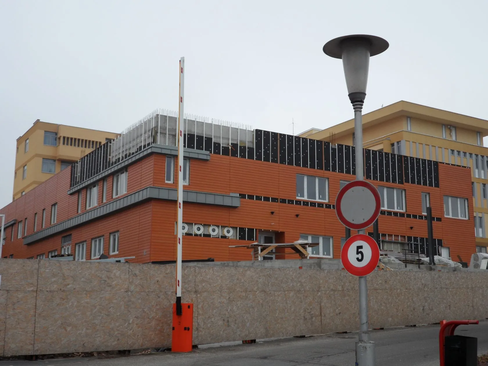 Hospital reconstruction