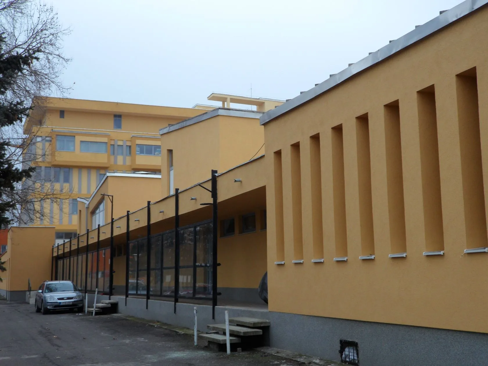 Hospital reconstruction