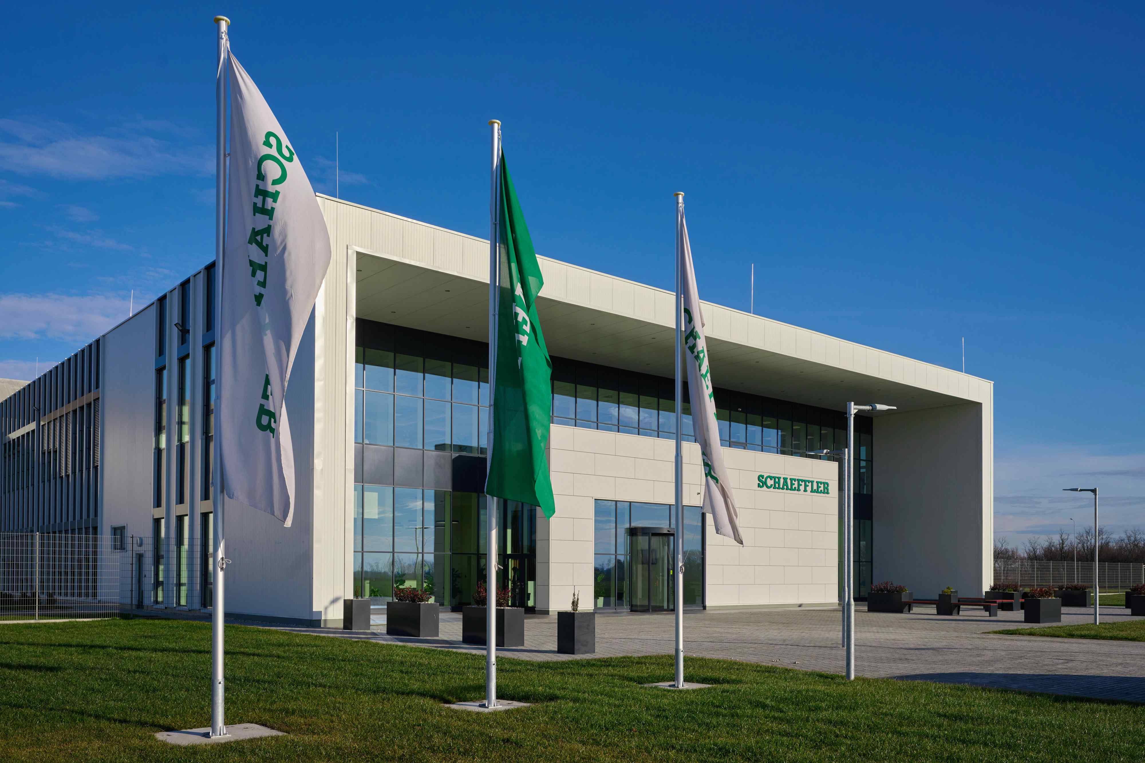 Schaeffler Savaria - E-mobility factory